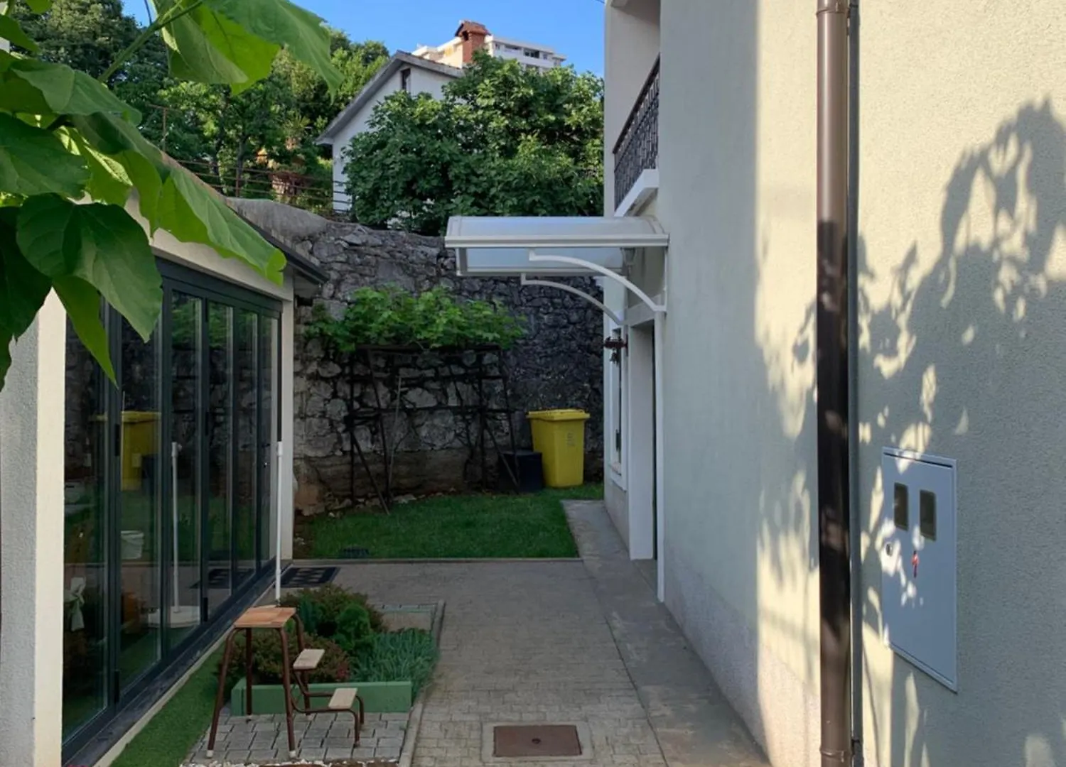 Studio Apartment Rijeka Zamet 500M From Sea And Free Parking